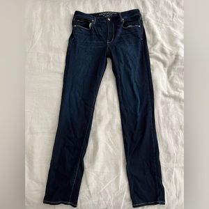 NEVER WORN American Eagle High Rise Skinny Dark-wash SIZE 14 Long